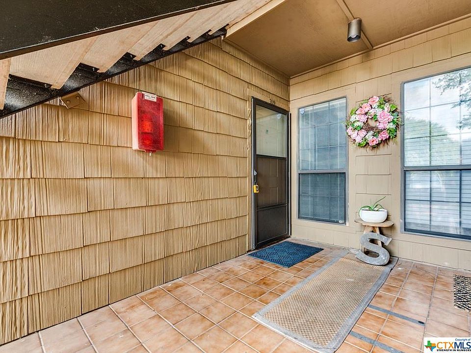 1st image of 1202-709 Thorpe Ln