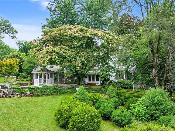 4th image of 6739 S Clifton Rd