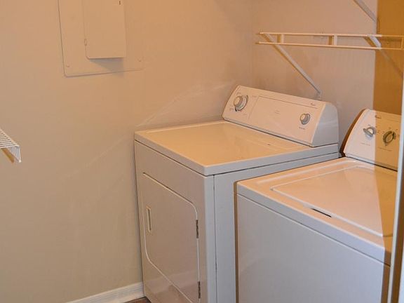 Washer and Dryer Included 
