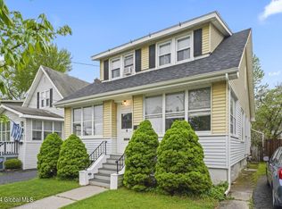 89 Grove Ave, Albany, NY 12208