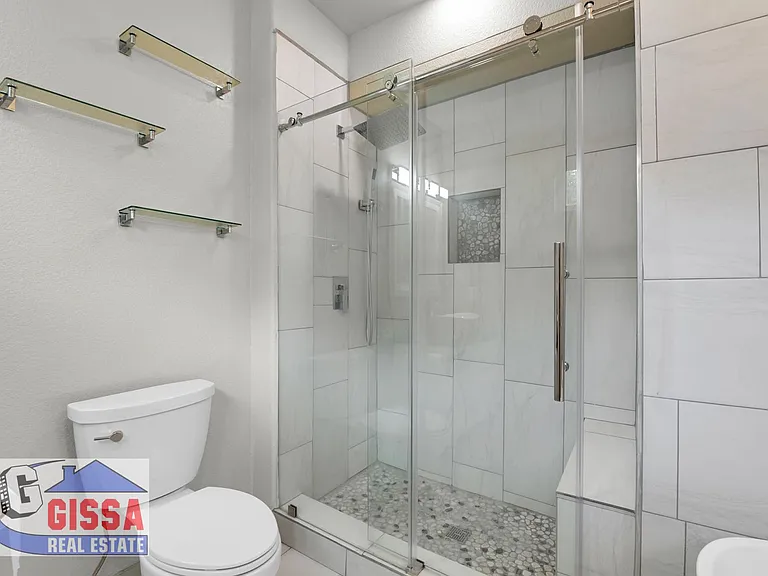 1043 Longspur Ln — Photo 30