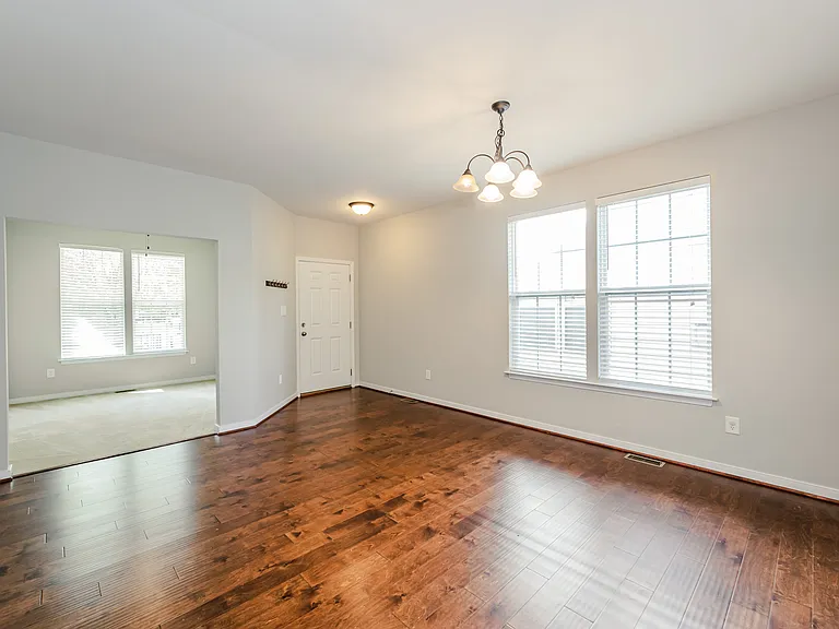 9258 Sedgehill Ct — Photo 5