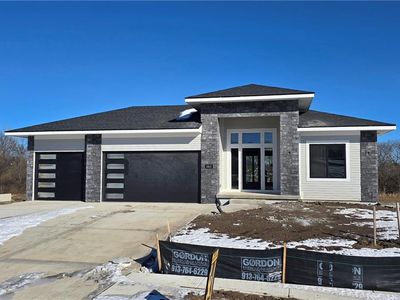 2813 SW Heartland Rd, Lees Summit, MO, 64082