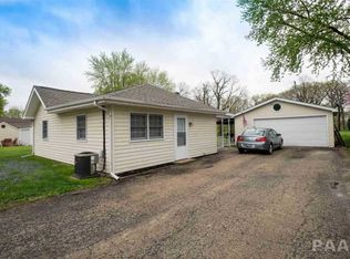 311 Bird Ave, Bartonville, IL 61607