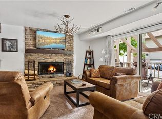 136 Rockledge Ln #13, Lake Arrowhead, CA 92352