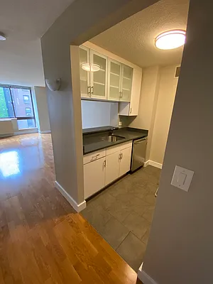 Rented by Bozzuto Management | media 26