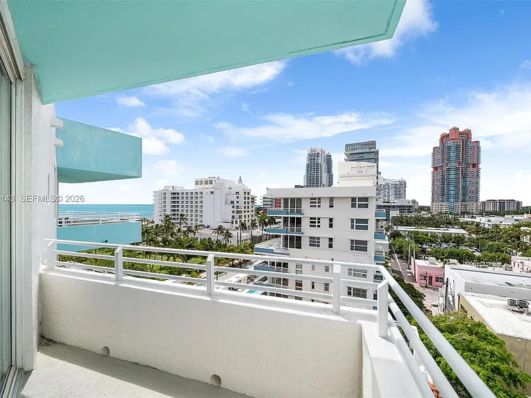 226 Ocean Dr #8F — Photo 19