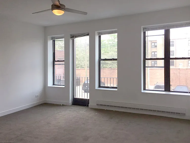 Dining/Living room