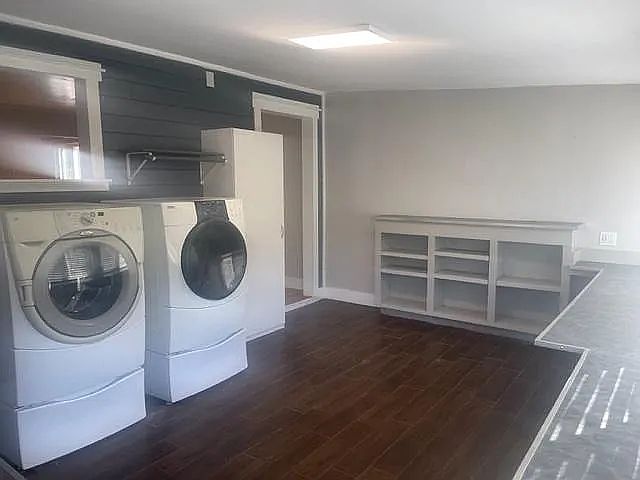 Office/laundry room
