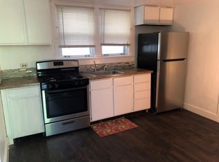 7405 Dixon St APT 2, Forest Park, IL 60130