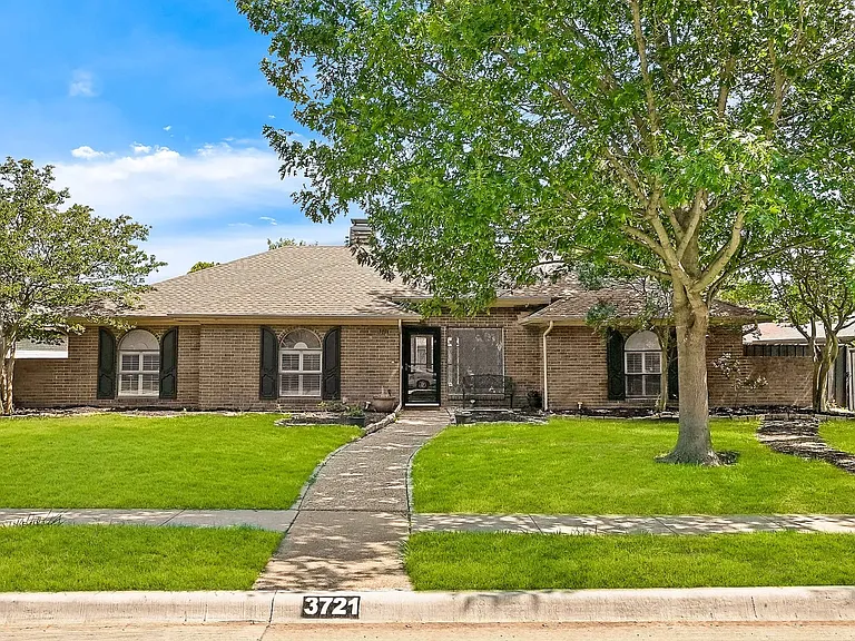 3721 Trilogy Dr — Photo 1