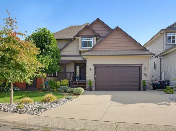 2816 Woodland Dr, Langley, BC V2Y 1C2
