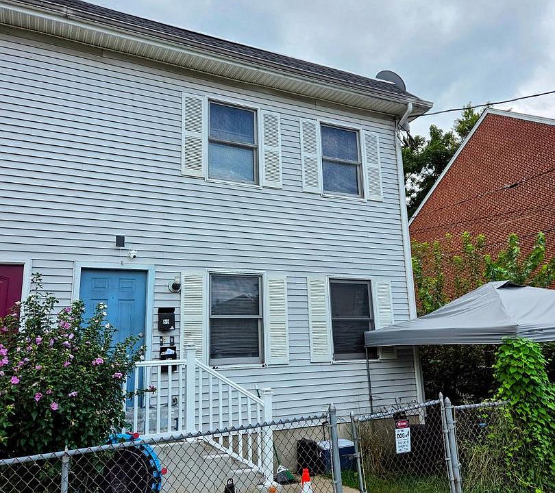 1st image of 55 Summer St #D
