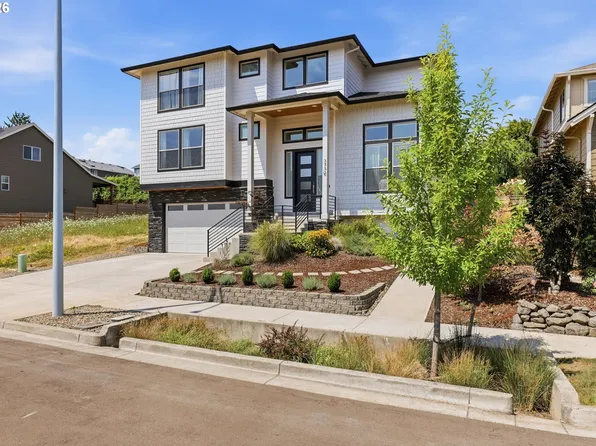 3779 SW McKinley St, Gresham, OR 97080