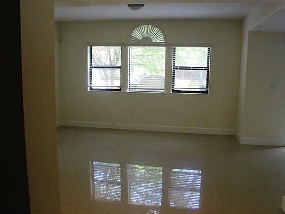 2nd image of 838 Salzedo St APT 102