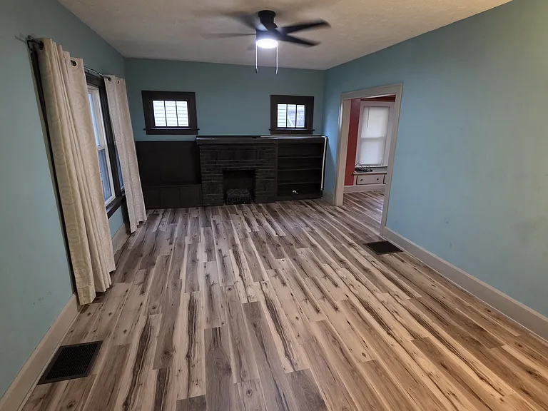 438 Emerick St — Photo 4