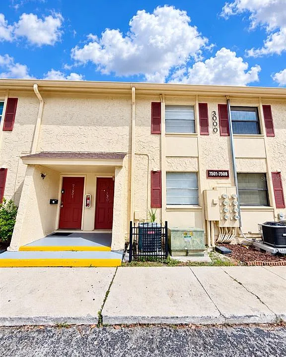 7501 Gallineta Ct #7501