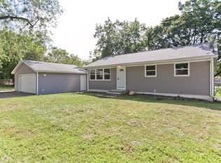 3523 Ozark St NE, Cedar Rapids, IA 52402