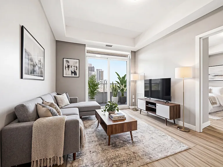 20 George St #2401 — Photo 32