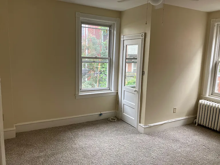 221 E Durham St #2 — Photo 10