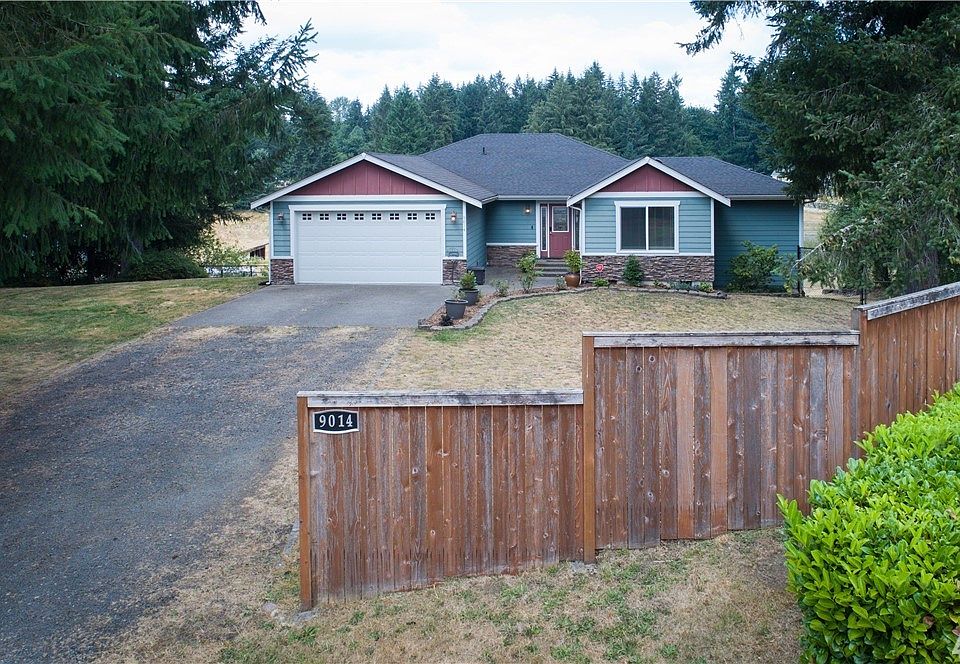 Gorgeous Rambler w/ Walk out Daylight Basement. 3116 Sq FT. 4-bed 3.5 bath all on 1.27 acres and minutes to everything!