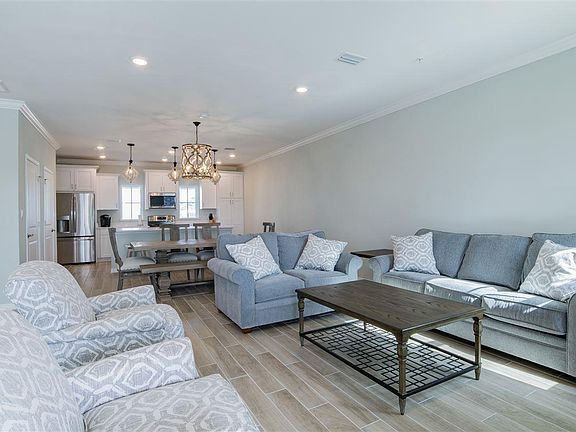 3rd image of 14257 Beach Heather Ct