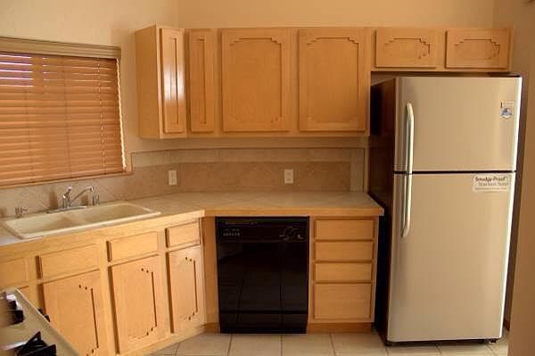 1st image of 4428 Glencroft Ave NW
