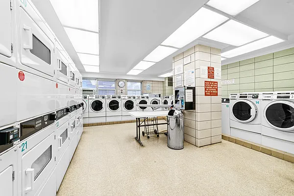 Rented by MNS | media 14