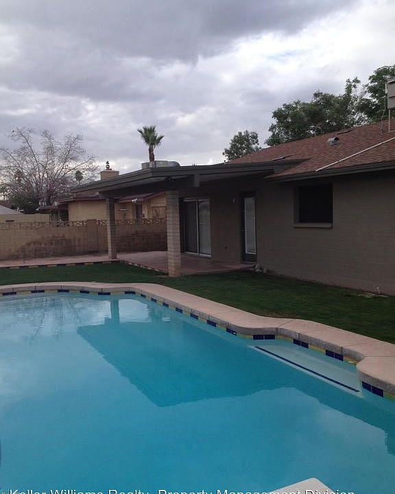 1st image of 1919 E Alameda Dr #21133453