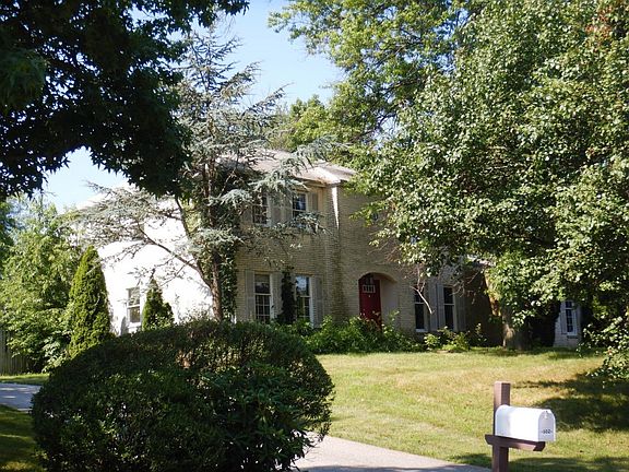 2nd image of 100 Gwynmont Dr