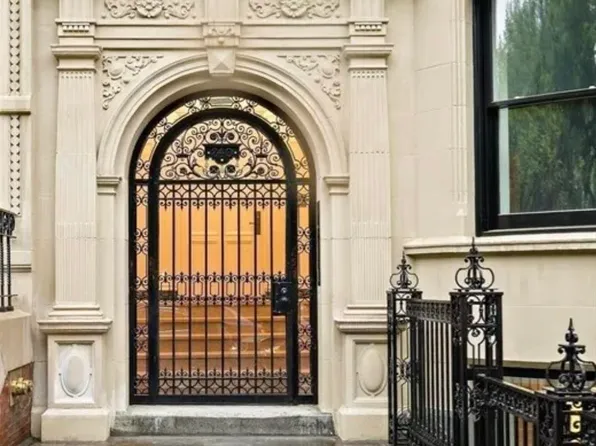 240 Commonwealth Ave Floor 2, Boston, MA 02116