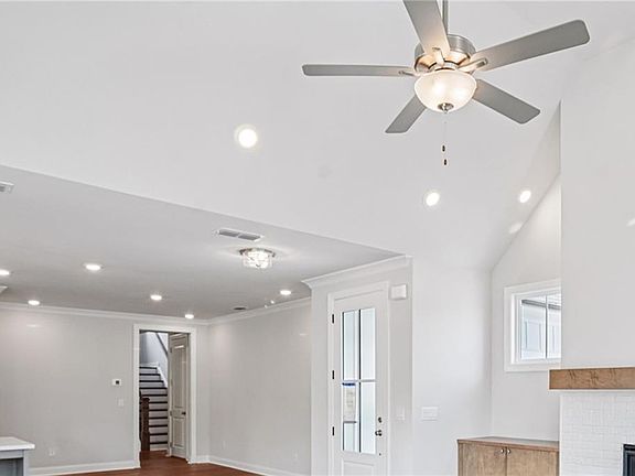 6th image of this home