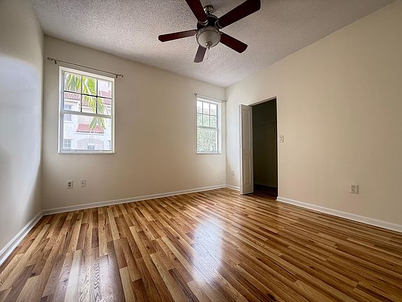 5th image of 5800 W Sample Rd APT 207