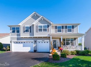 2542 Heron Ln, Wauconda, IL 60084