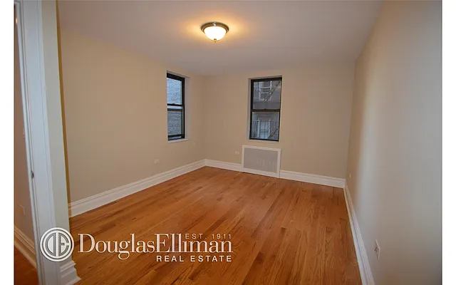 Rented by Douglas Elliman | media 38