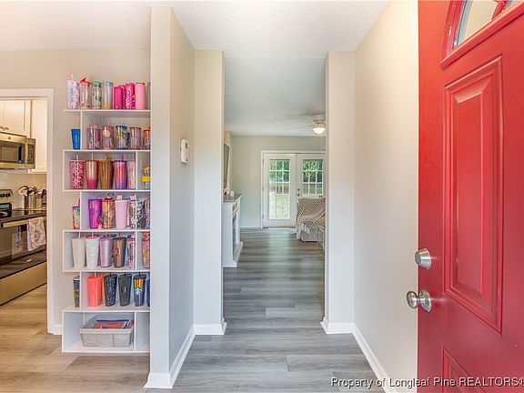 3rd image of 1622 Lawhorne Dr