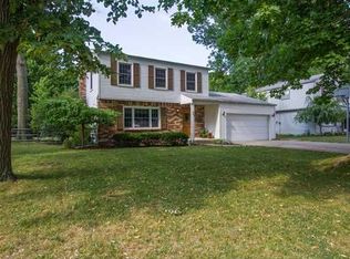 601 McIntyre Ln, Maumee, OH 43537