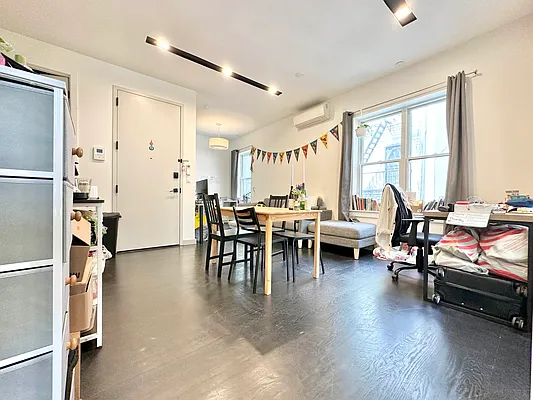 Rented by Doorway NYC, LLC | media 10