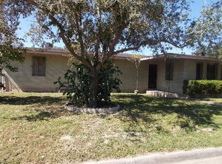 201 S 5th St, Donna, TX 78537