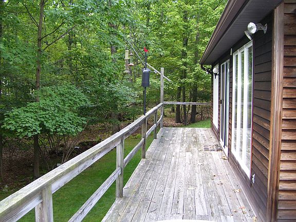 4th image of 25 Arapaho Dr