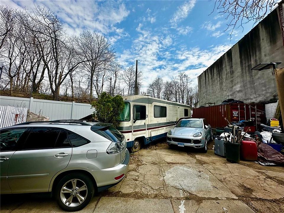 2nd image of 88 Granite St