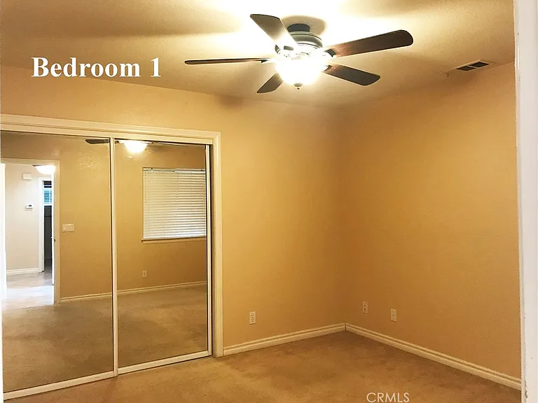 26438 Edgewater Ln — Photo 7