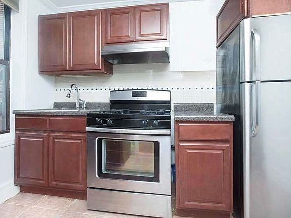 2nd image of 211 W 149th St APT 5F