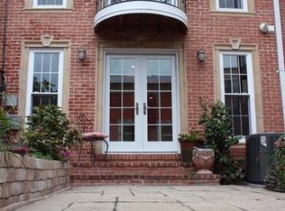 1114 6th St NE, Washington, DC 20002