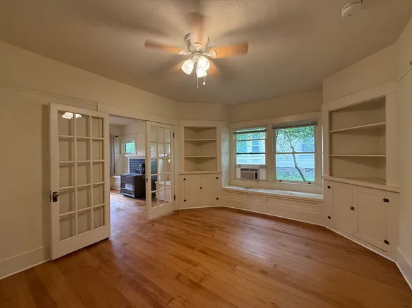 Charming, One bedroom duplex in Prime Ashland location | Available Now!, 109 4th St, Ashland, OR 97520