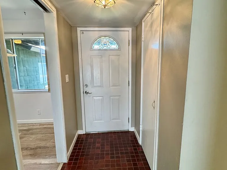 2614 Aramon Dr — Photo 4