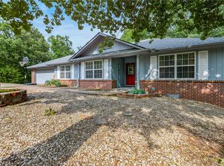 10 Pinehurst Dr, Bella Vista, AR 72715