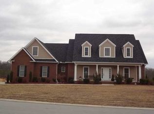 240 Talons Ridge Rd NW, Cleveland, TN 37312