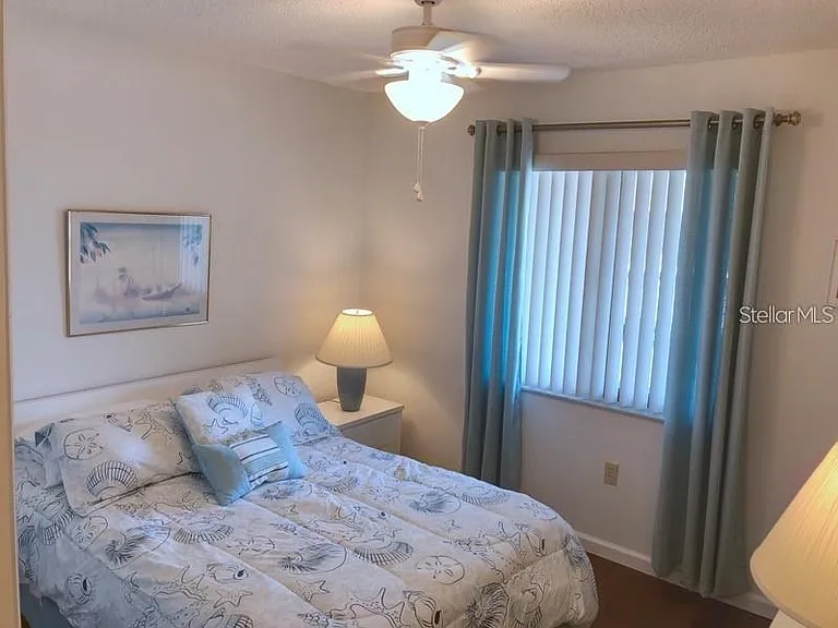 4056 Oakview Dr #E7 — Photo 10