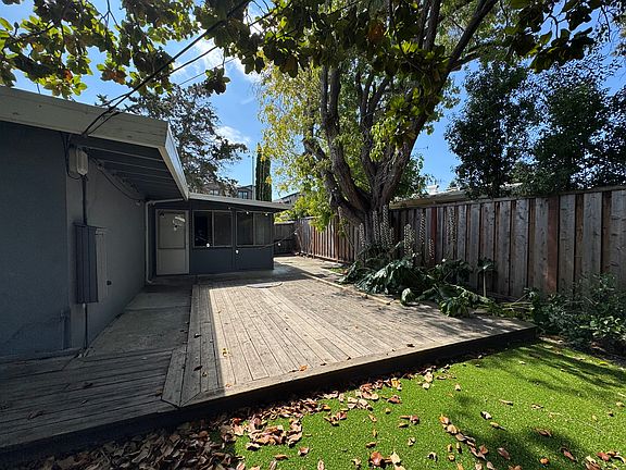 Side yard deck, looking onto sun room